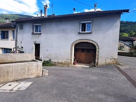 maison de village