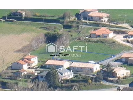 terrain a batir de 749m2 a fayet