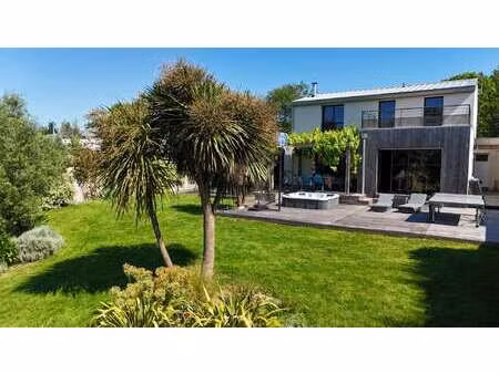 vente maison à auray (56400) : à vendre / 150m² auray