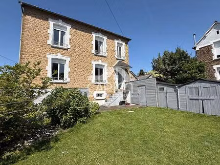 vente maison à fougères (35300) : à vendre / 110m² fougères