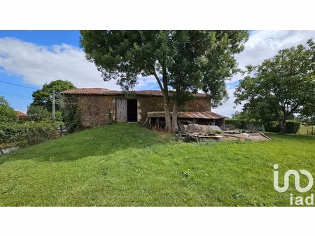 vente ferme 2 pièces 270 m² à le trioulou (15600)  35 000 €