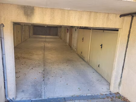 parking / box 0 pièces 13 m² à louer puyricard 13540 ? | era immobilier