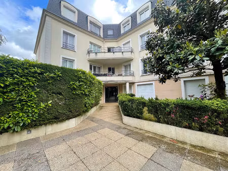 appartement le plessis trevise 3 pièce(s) 67 m2