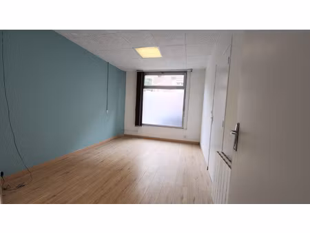 location bureau profession médicale et paramédicale à villen