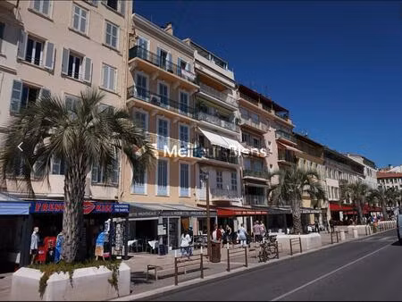 cannes-vieux port : fond de commerce brasserie iconique