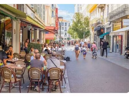 cannes banane : fond de commerce restaurant zone piétonne