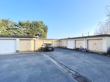 garage à arnouville (95400)