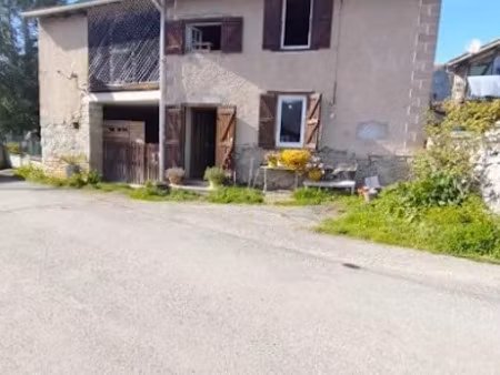 vente maison 4 pièces 101 m² à estadens (31160)  99 500 €