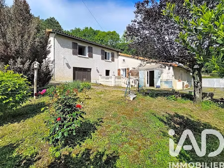 vente maison 4 pièces 90 m² à javerlhac-et-la-chapelle-saint-robert (24300)  99 000 €