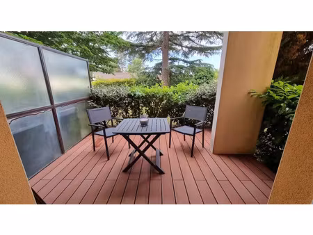46300 gourdon appartement de type 2 vendu libre avec parking