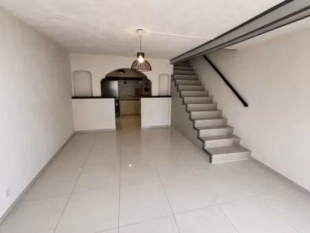 vente maison 3 pièces 75 m² à angouleme (16000)  108 600 €