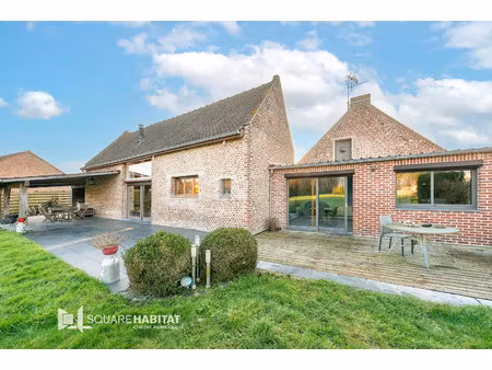 maison à vendre 7 pièces 199.5 m² - sars-et-rosières (59) - 479 000€