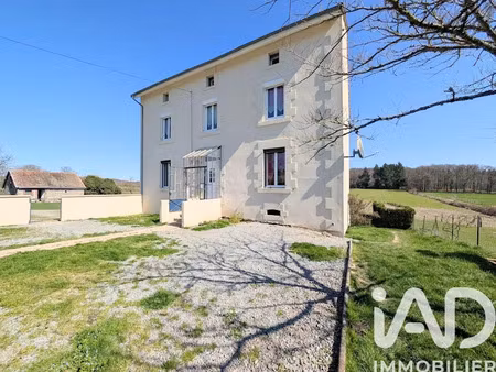 vente maison 10 pièces 253 m² à saint-dizier-leyrenne (23400)  140 000 €
