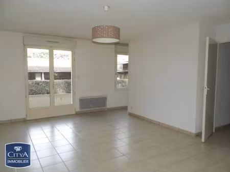appartement à louer 3 pièces 54.57 m² - arpajon-sur-cère (15) - 560€