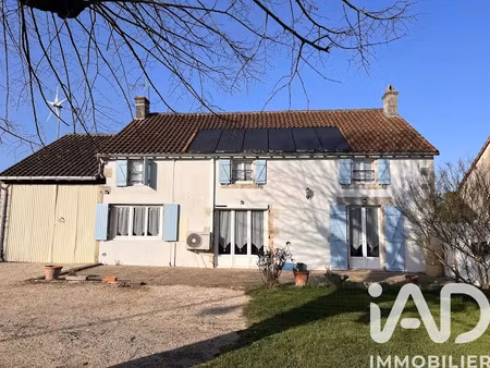 vente maison 7 pièces 198 m² à taizé-aizie (16700)  156 900 €