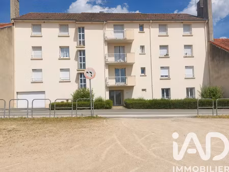 appartement à commentry (03600)