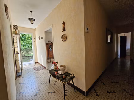 plain pied 3 chambres sur terrain 3180 m²