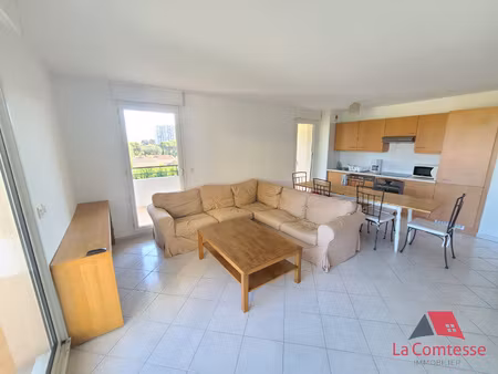 t2 meuble dans residence recente quartier mazargues 13009