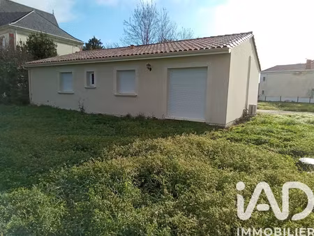 vente maison 5 pièces 85 m² à les eglisottes-et-chalaures (33230)  189 000 €