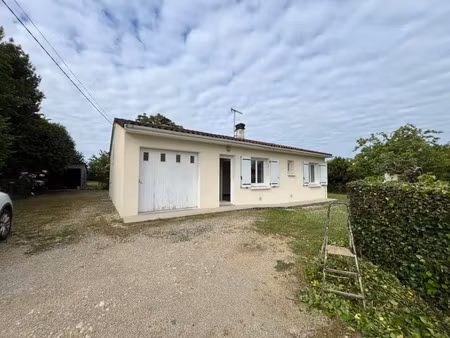 vente maison 3 pièces 78 m² civray (86400)