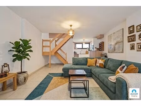 roeselare : instapklare duplex appartement met 1 slaapkamer (kan opgesplitst worden ) woon
