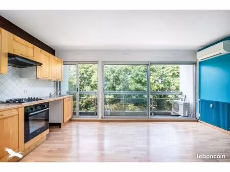 appartement 1 pièce 33 m²