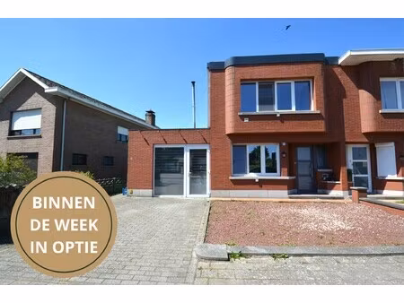 instapklare halfopen bebouwing met 4 slaapkamers  garage en zonnige tuin