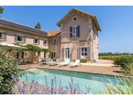maison de luxe à vendre à villeneuve-lès-avignon : 1 290 000 € | 262m²