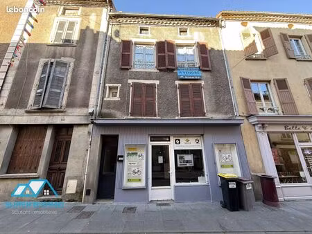 immeuble 4 pièces 90 m²