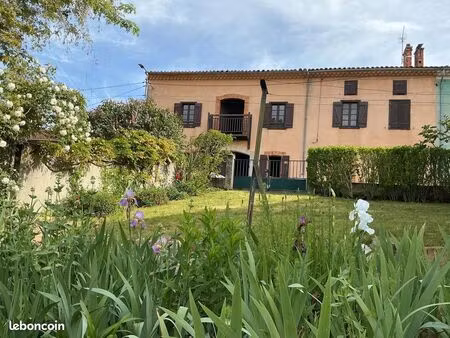 appartement 7 pièces 207 m²