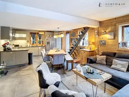 chalet moderne aux houches avec piscine et cheminée