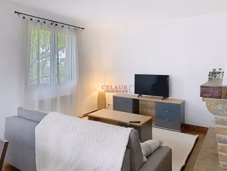 maison meublee vue dominante