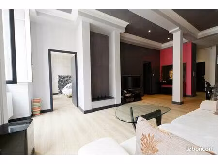 très bel appartement fbg du moustier