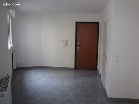 location t1 chambery centre ville
