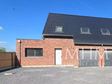 maison 4 pièces 105 m²