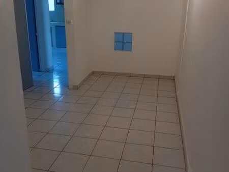 bas de villa t3