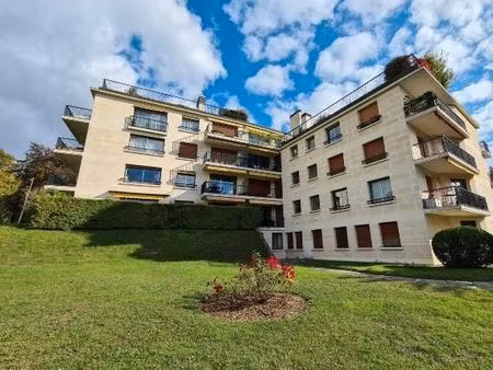 magnifique studio t1 vue parc