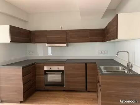 appartement à louer t2 / 55 m2 au centre de thoissey
