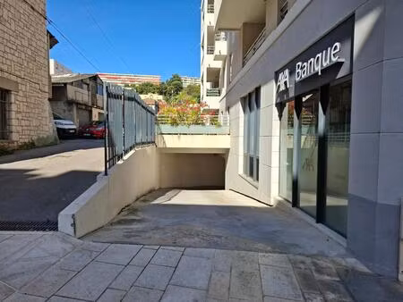 location parking st laurent du var 06700