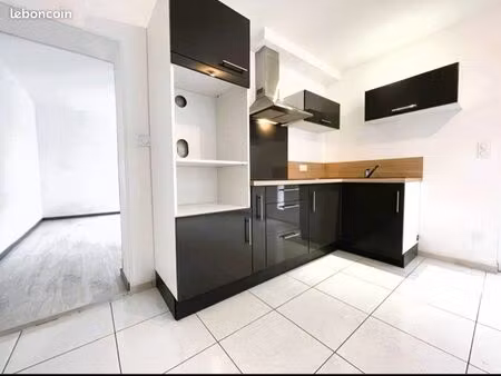maison meublé brignoud
