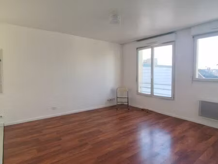 2 pièces 40m²