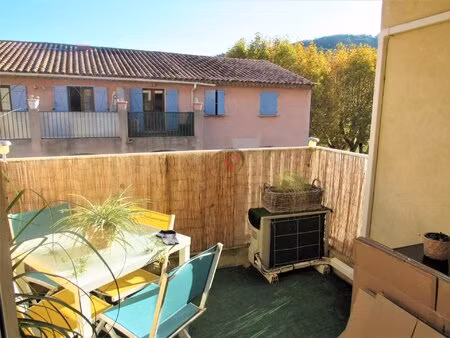 location appartement 1 pièce 27m² evenos 83330