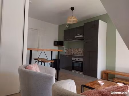 charmant t2 meublé à neuf – 28m²– disponible immédiatement