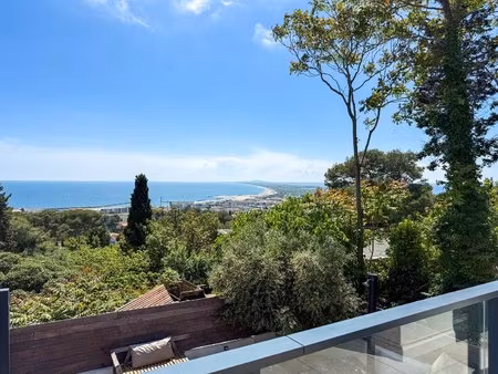 côté saint clair sud  maison t4 rénovée de plus de 160m² habitable avec goût  dans un...