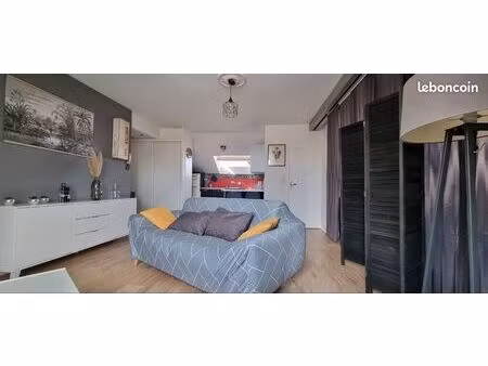 studio meublé et équipé à louer