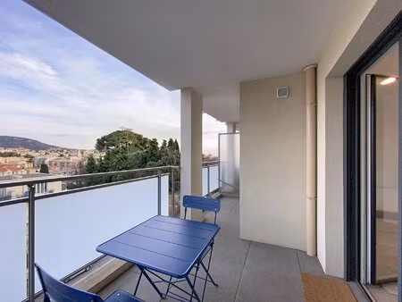 location appartement 1 pièce 27m² nice 06100