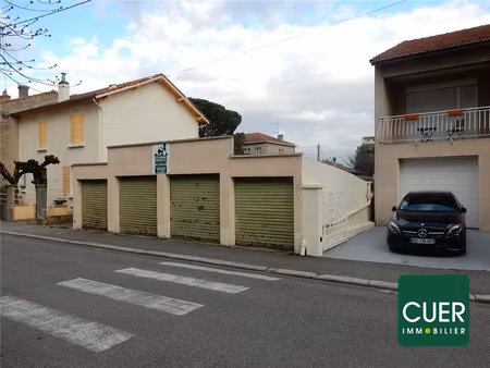 garage valence