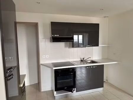 location appartement 3 pièces 72m² joigny 89300
