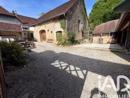 vente maison 8 pièces 300 m² à vincelles (39190)  249 900 €