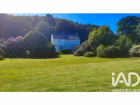 maison à lanvénégen (56320)